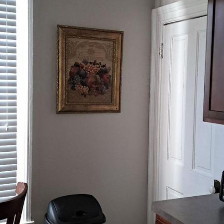 Beautiful Downstairs 1Bed 1Bth Charmer- Pet Friendly Michigan Stadt Exterior foto