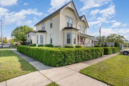 Beautiful Downstairs 1Bed 1Bth Charmer- Pet Friendly Michigan Stadt Exterior foto