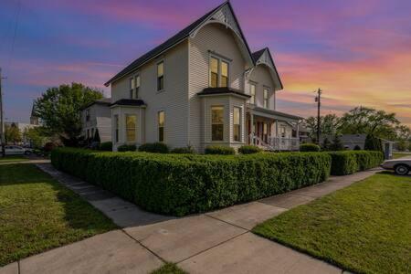 Beautiful Downstairs 1Bed 1Bth Charmer- Pet Friendly Michigan Stadt Exterior foto