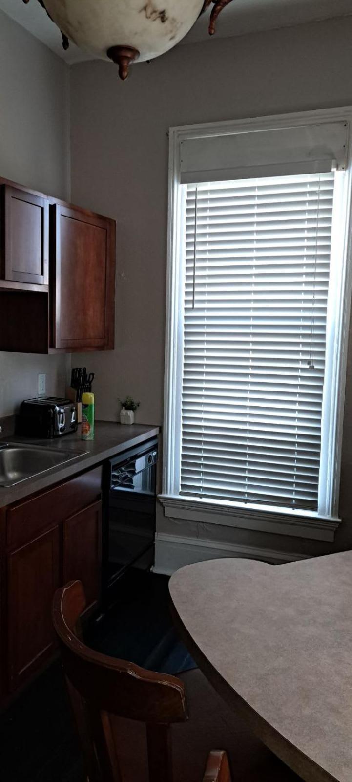Beautiful Downstairs 1Bed 1Bth Charmer- Pet Friendly Michigan Stadt Exterior foto